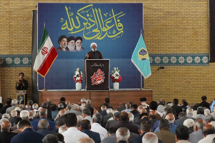 تصاویر/ اقامه نماز جمعه در شهر رفسنجان