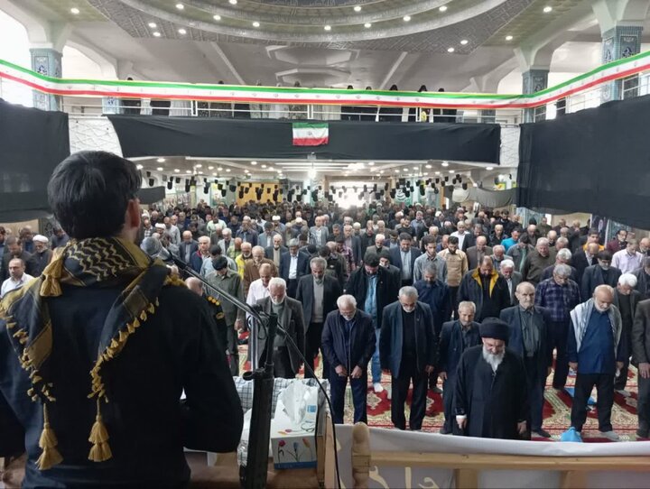 تصاویر/ اقامه نماز جمعه شهرستان جویبار