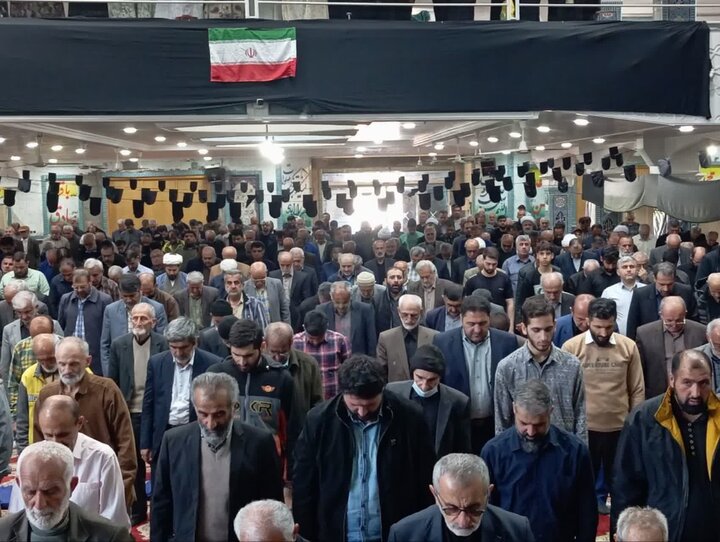 تصاویر/ اقامه نماز جمعه شهرستان جویبار