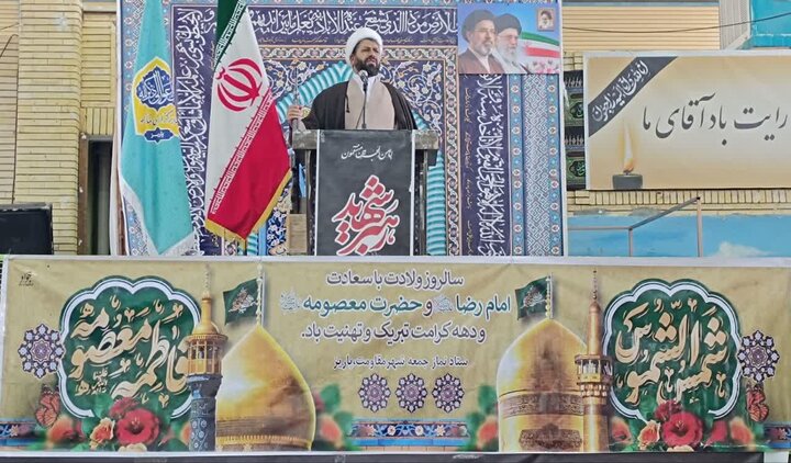 تصاویر/ اقامه نماز جمعه در شهر پاریز