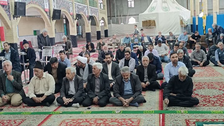 تصاویر/ اقامه نماز جمعه در شهر پاریز