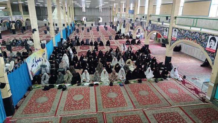 تصاویر/ اقامه نماز جمعه در شهر پاریز