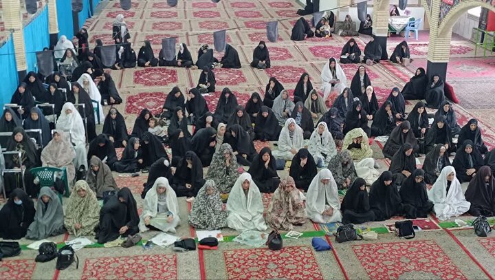تصاویر/ اقامه نماز جمعه در شهر پاریز