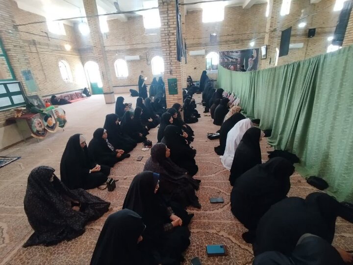 تصاویر/ اقامه نماز جمعه در شهر شهداد