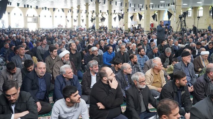تصاویر/ اقامه نماز جمعه خوی