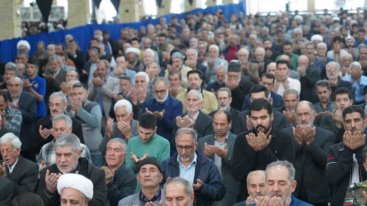تصاویر/ اقامه نماز جمعه خوی