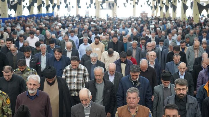 تصاویر/ اقامه نماز جمعه خوی