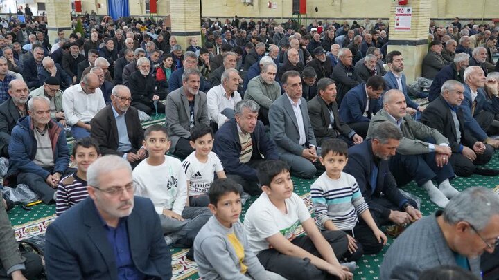 تصاویر/ اقامه نماز جمعه خوی