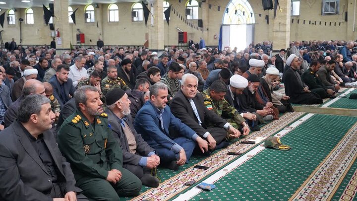 تصاویر/ اقامه نماز جمعه خوی