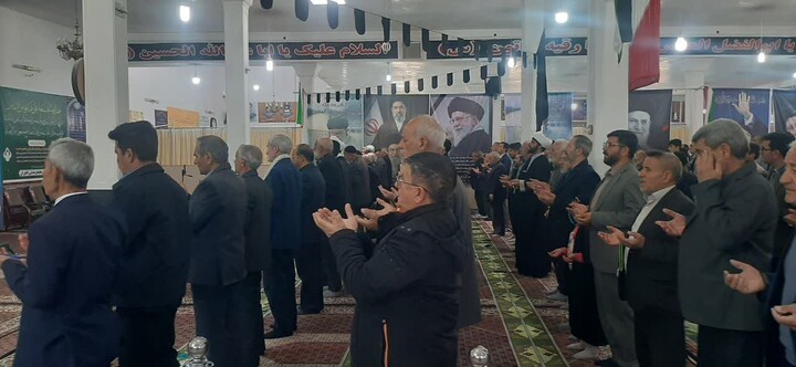 نماز جمعه دندی به روایت تصویر
