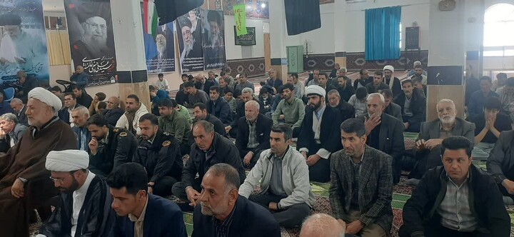 نماز جمعه دندی به روایت تصویر