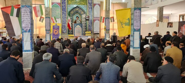 نماز جمعه سلطانیه به روایت تصویر