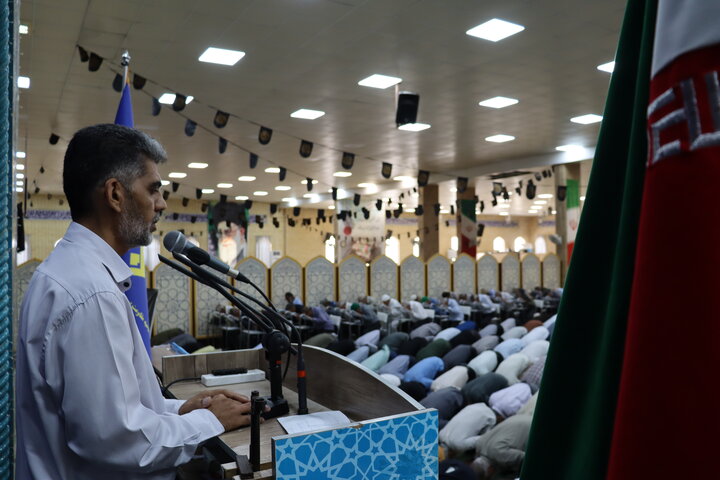 نمازجمعه بندر دیّر به روایت تصویر