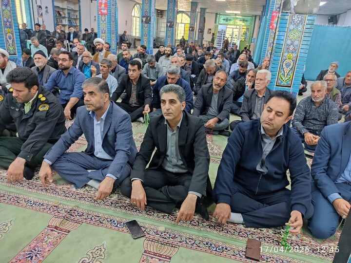 نماز جمعه طارم به روایت تصویر
