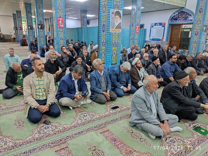 نماز جمعه طارم به روایت تصویر