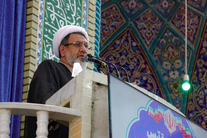 تصاویر/ اقامه نماز جمعه در شهر کرمان