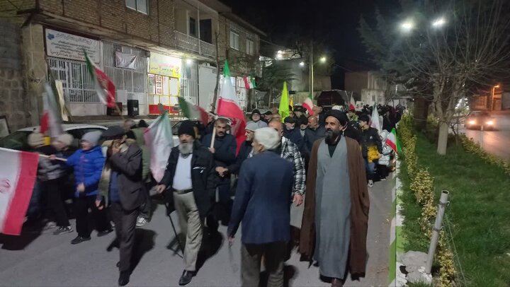 تصاویر/تجمع مردمی بخش «رینه» در ایستگاه بیست و هشتم فروردین