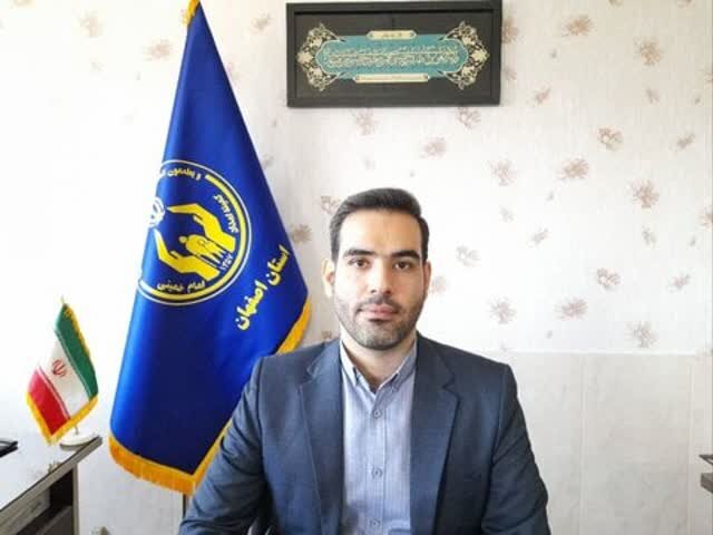 پرداخت ۱۱۴ فقره تسهیلات قرض‌الحسنه به مددجویان کاشان در طرح «ایران همدل»