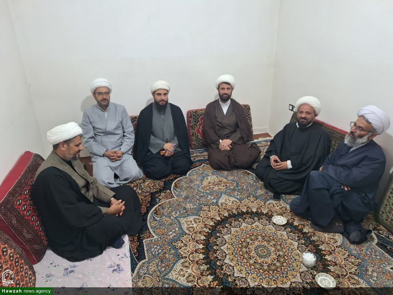 تجلیل امام جمعه بهار از روحانیون مستقر