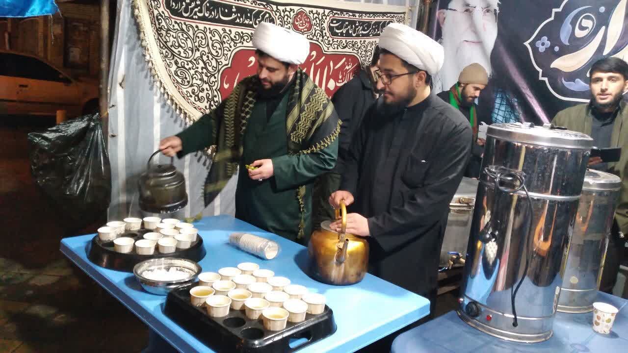 تصاویر/ فعالیت موکب جهادی تبلیغی حوزه علمیه اردبیل