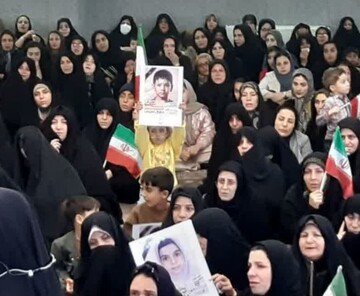بانوان و دختران پرچمداران انقلاب هستند/ برگزاری چهارمین اجتماع بزرگ بانوان در مرند