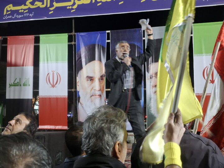 تصاویر| چهل و هشتمین تجمع مردمی شهرستان کاشان در میدان امام خامنه ای(ره)