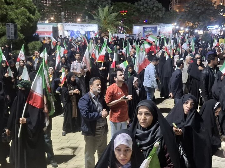 تصاویر| چهل و هشتمین تجمع مردمی شهرستان کاشان در میدان امام خامنه ای(ره)
