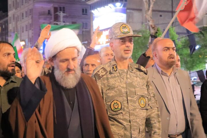 تصاویر/ چهل و نهمین اجتماع شبانه مردم در شهرستان قرچک