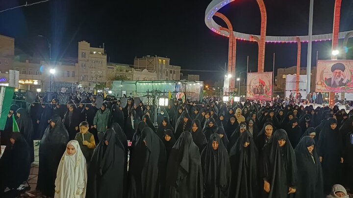 تصاویر/اقامه نماز استغاثه در شهرستان مامونیه