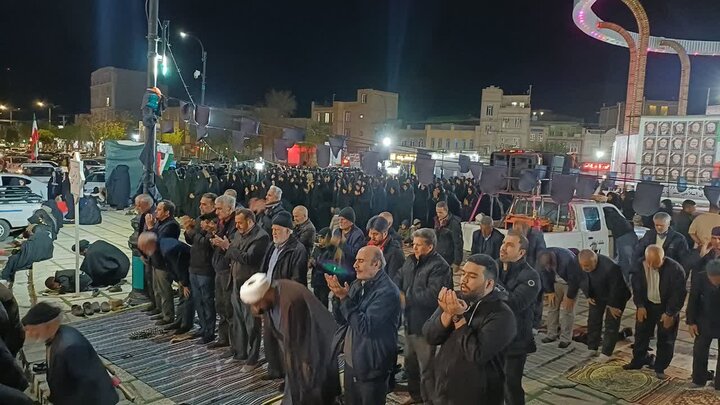 تصاویر/اقامه نماز استغاثه در شهرستان مامونیه