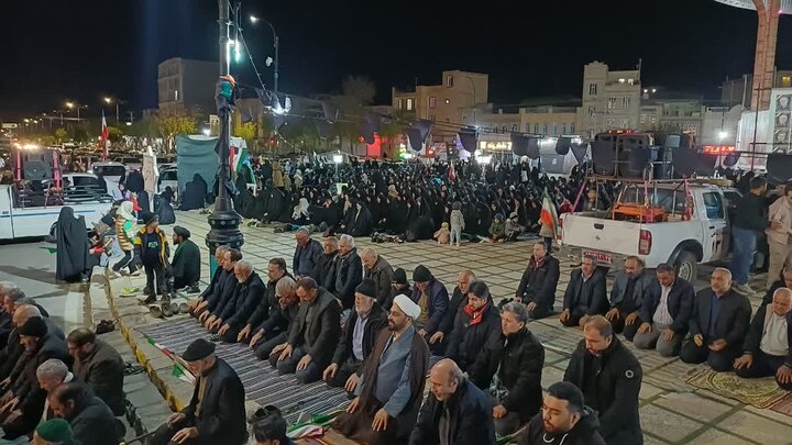 تصاویر/اقامه نماز استغاثه در شهرستان مامونیه