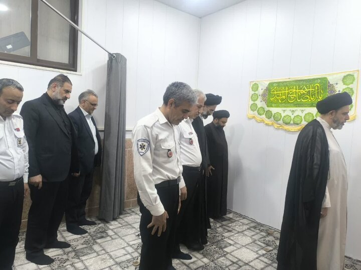 تصاویر/ دیدارنماینده دفتر آیت‌الله سیستانی با خانواده شهدای جنگ رمضان کاشان
