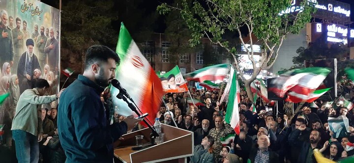 تصاویر/ اجتماع شب‌های اقتدار در سمنان