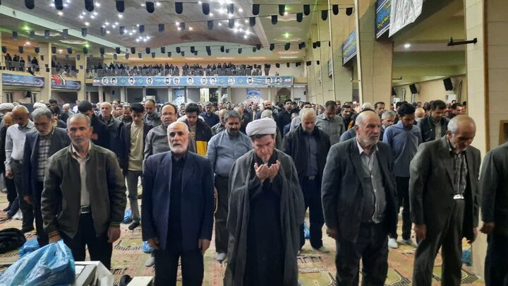تصاویر/اقامه نماز استغاثه به ساحت مقدس امام زمان در شهرستان خمین