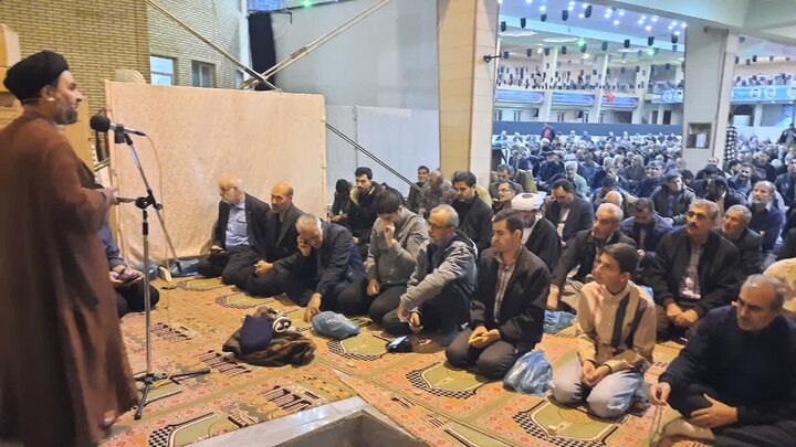 تصاویر/اقامه نماز استغاثه به ساحت مقدس امام زمان در شهرستان خمین