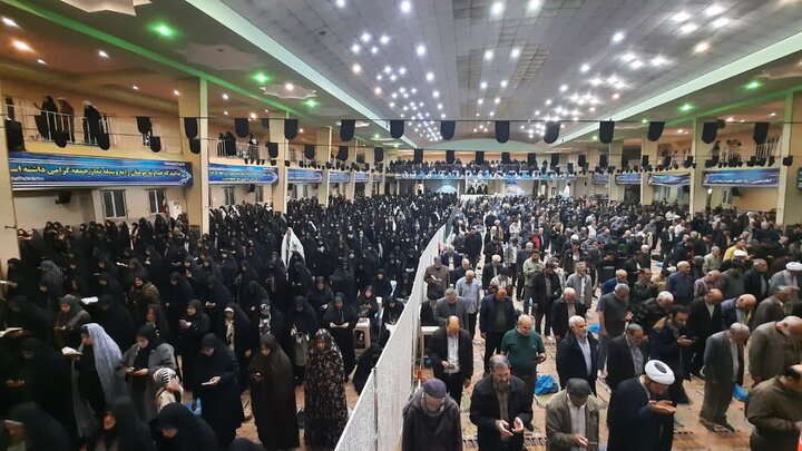 تصاویر/اقامه نماز استغاثه به ساحت مقدس امام زمان در شهرستان خمین