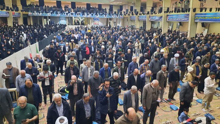 تصاویر/اقامه نماز استغاثه به ساحت مقدس امام زمان در شهرستان خمین