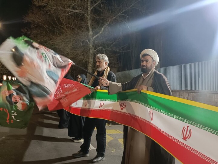 تصاویر/ ایستگاه صلواتی مدرسه علمیه حضرت ولیعصر(عج)تبریز