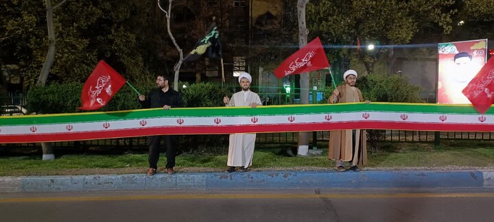 تصاویر/ ایستگاه صلواتی مدرسه علمیه حضرت ولیعصر(عج)تبریز