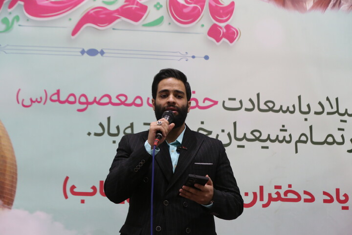 تصاویر/  تجدید بیعت مادران و دختران اصفهانی با رهبر انقلاب