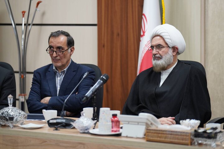 تصاویر/ بازدید رییس جمهور از بنیاد شهید و امور ایثارگران