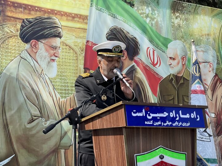 تصاویر/ آیین غبارروبی مزار شهدای انقلاب با حضور امام جمعه شهرستان نوشهر، به مناسبت روز ارتش