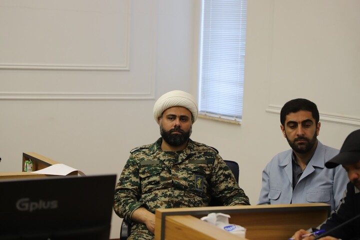 تصاویر / دیدار رئیس سازمان بسیج اساتید، طلاب و روحانیون کشور با طلاب بسیجی تبریز
