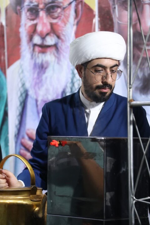 تصاویر/ فعالیت طلاب مدرسه علمیه امام صادق(ع) آبادان
