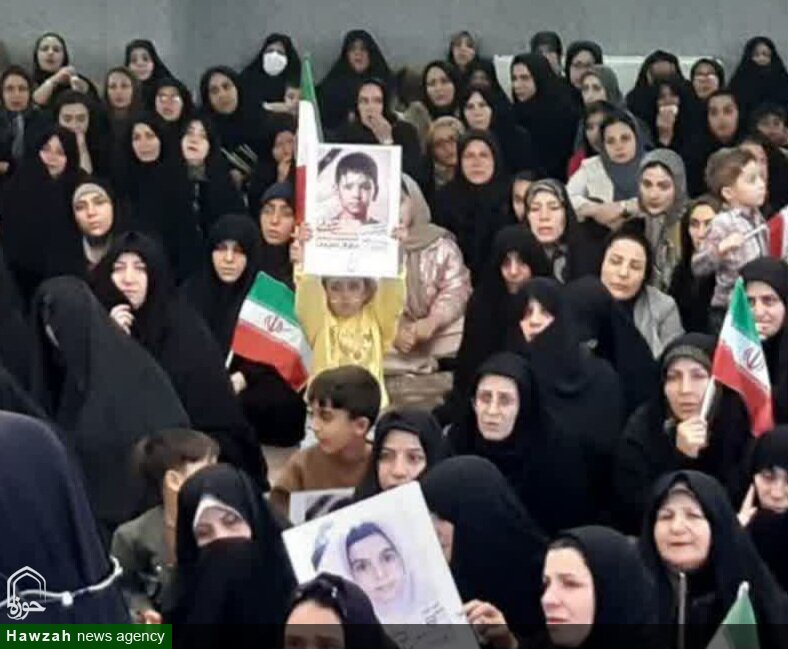 بانوان و دختران پرچمداران انقلاب هستند/ برگزاری چهارمین اجتماع بزرگ بانوان در مرند