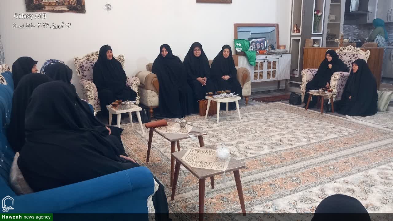 عیادت و تکریم بانوی جانباز میانه‌ای / تجلی «امید و اراده» در روحیه بانوان مقاوم