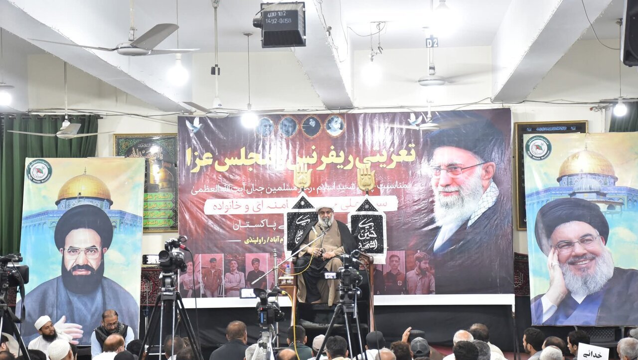 Ketua Majelis Persatuan Muslim Pakistan: Syahid Ayatullah Khamenei Pemimpin Besar dan Pemberani