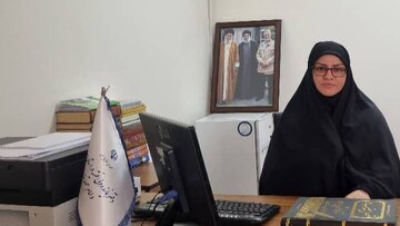 زن منشور مقاومت، پرچمدار انتقام خون