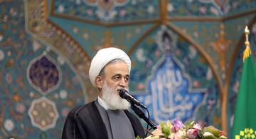 قم به برکت حضرت معصومه(س) شهر نصرت دین در آخرالزمان است