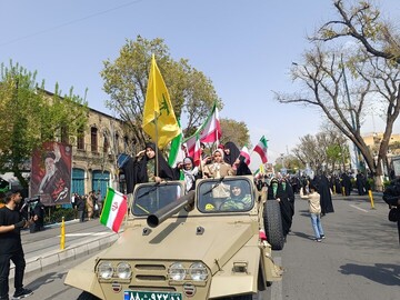 فیلم |  اجتماع دختران جان‌فدای تبریزی
